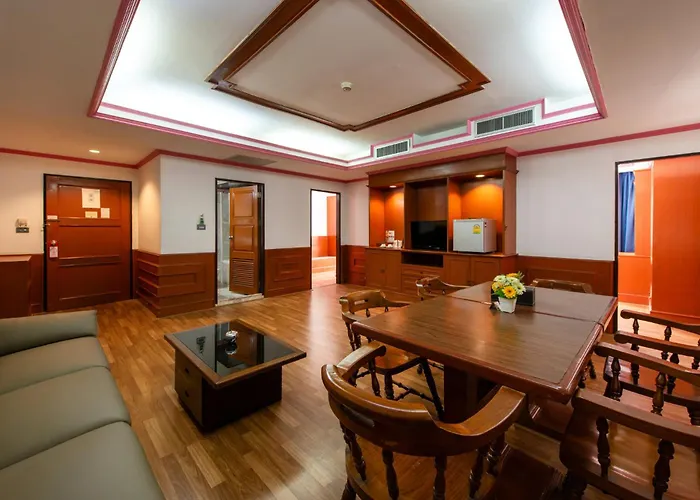 Elizabeth 4* Bangkok