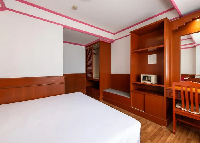Hotel Elizabeth 4*